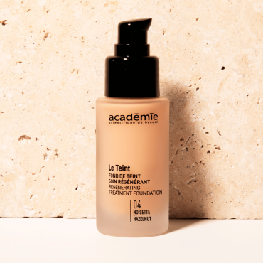 Regenerating Treatment Foundation - 04 Hazelnut